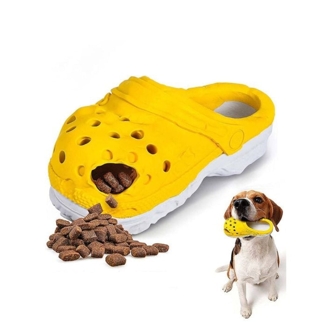 

Natural rubber dog toy for teeth cleaning