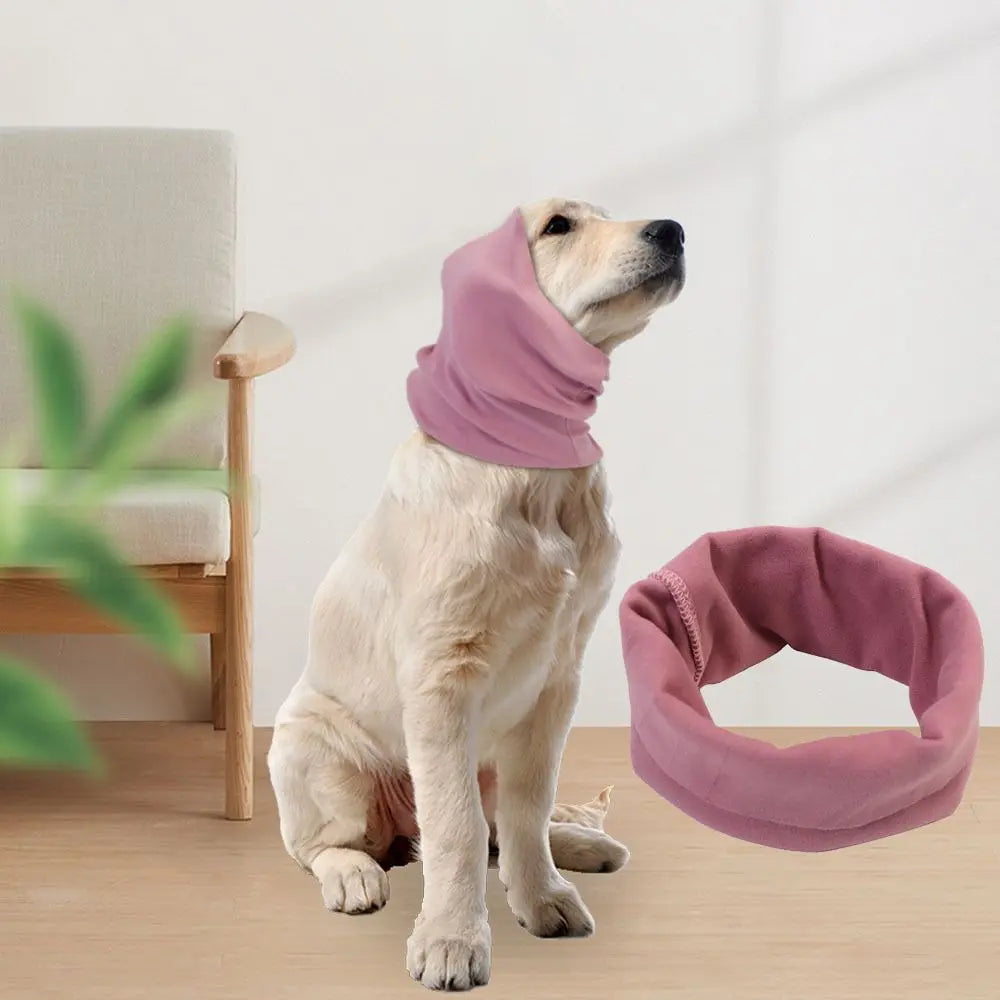 

Thick pet earmuffs protecting from wind and cold