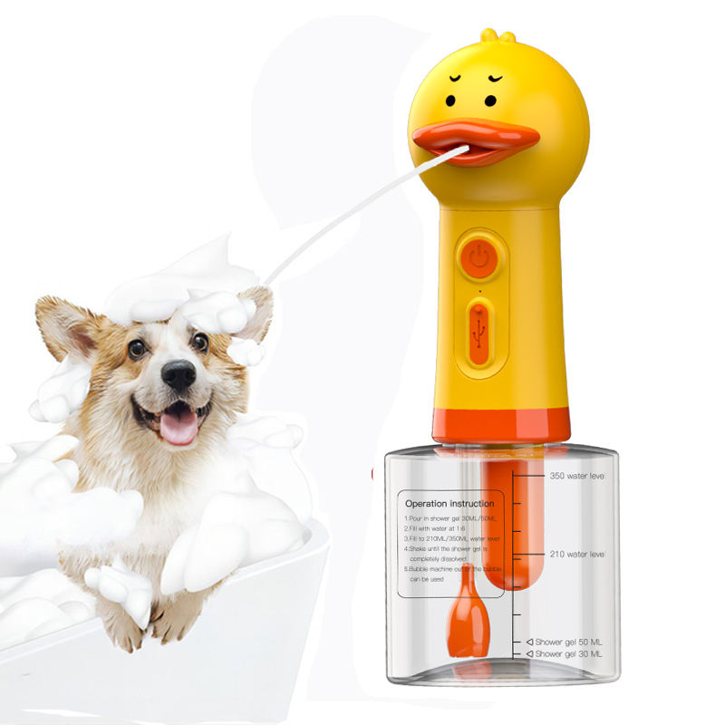 

Easy one-touch foam pet bathing device