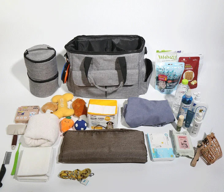 

Pet weekend travel bag with bottle pocket