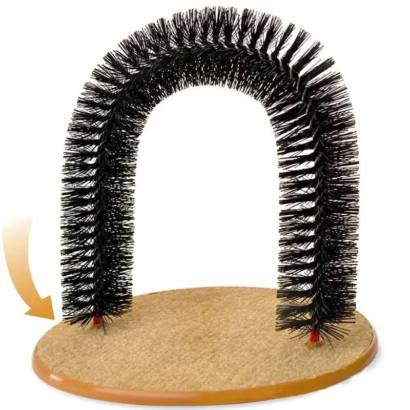 

Cat self-grooming station with arch bristles